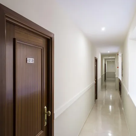 Hotel Sur 2*