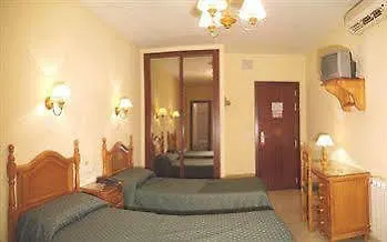Hotel Sur 2*
