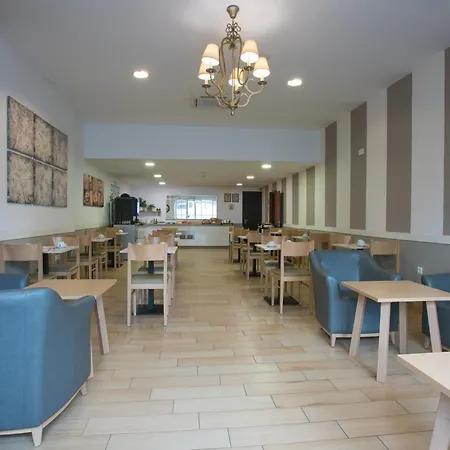 Sur Hotel 2*