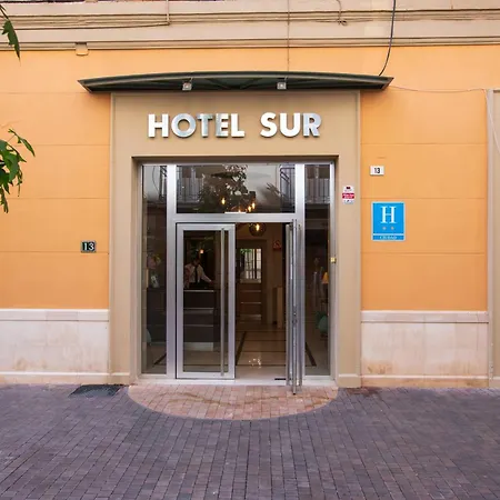 Hotel Sur 2*